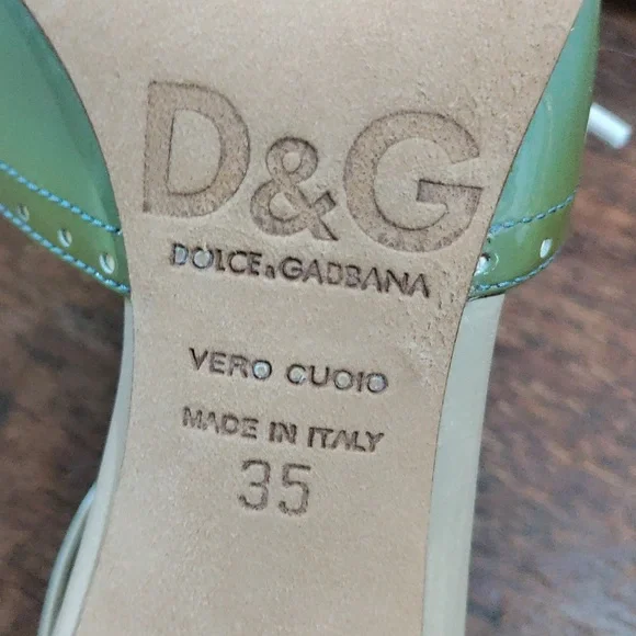 Dolce and Gabbana heels size 35 99GW20